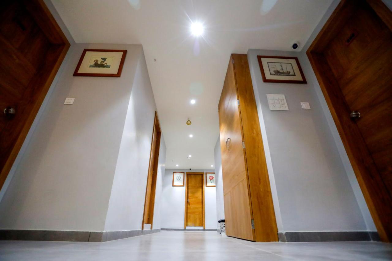 Hotel Om Somnāth Екстериор снимка